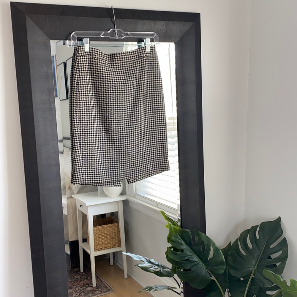 JCREW houndstooth pencil skirt